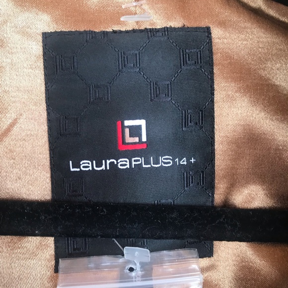 Laura Plus size Wool and Cashmere coat - Picture 2 of 5